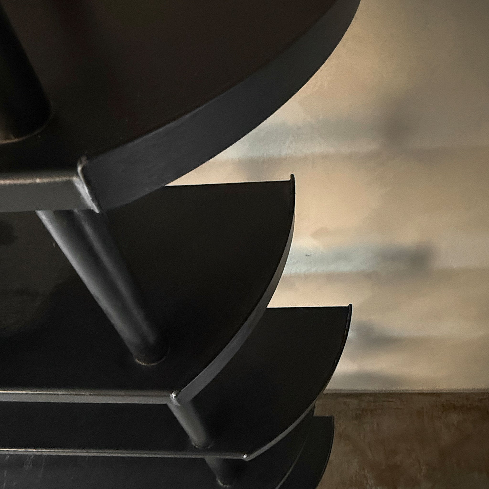 Steel Display Shelves/Bookcase