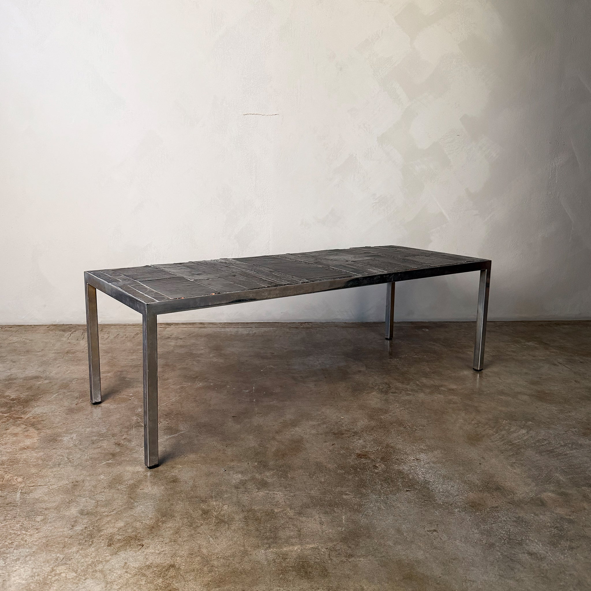 Amphora Ceramic Table