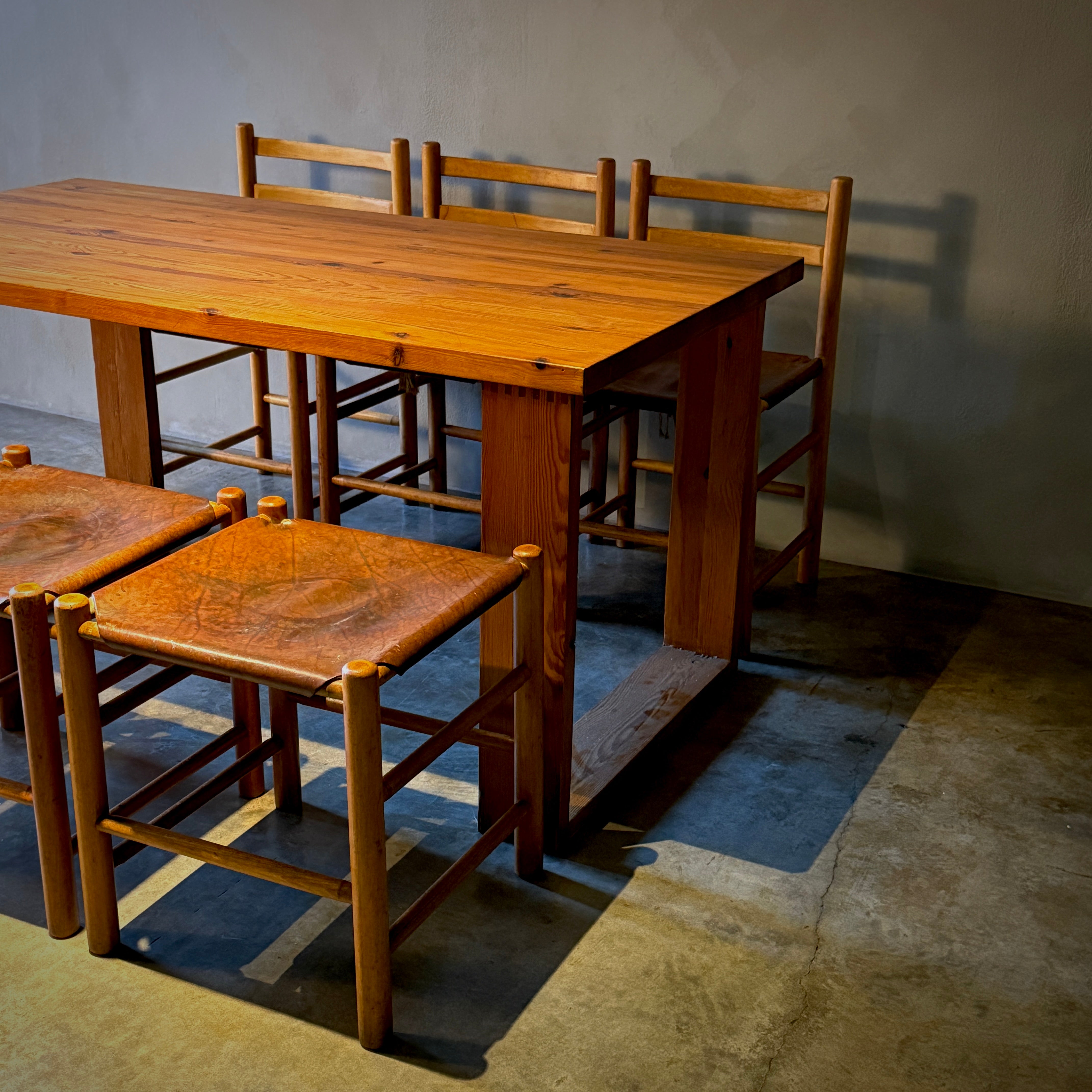 Ate Van Apeldoorn Dining Room Table