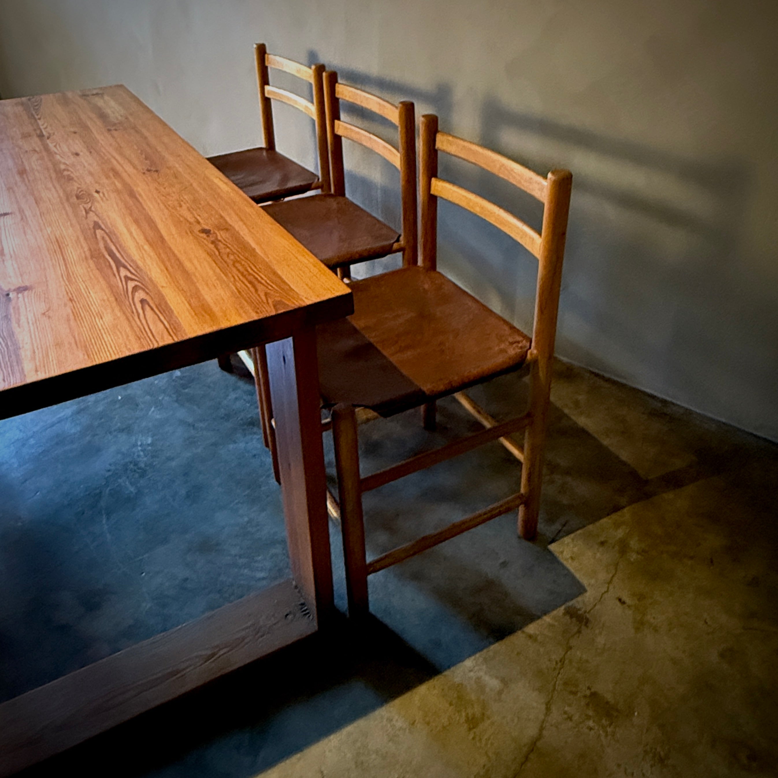 Ate Van Apeldoorn Dining Room Table