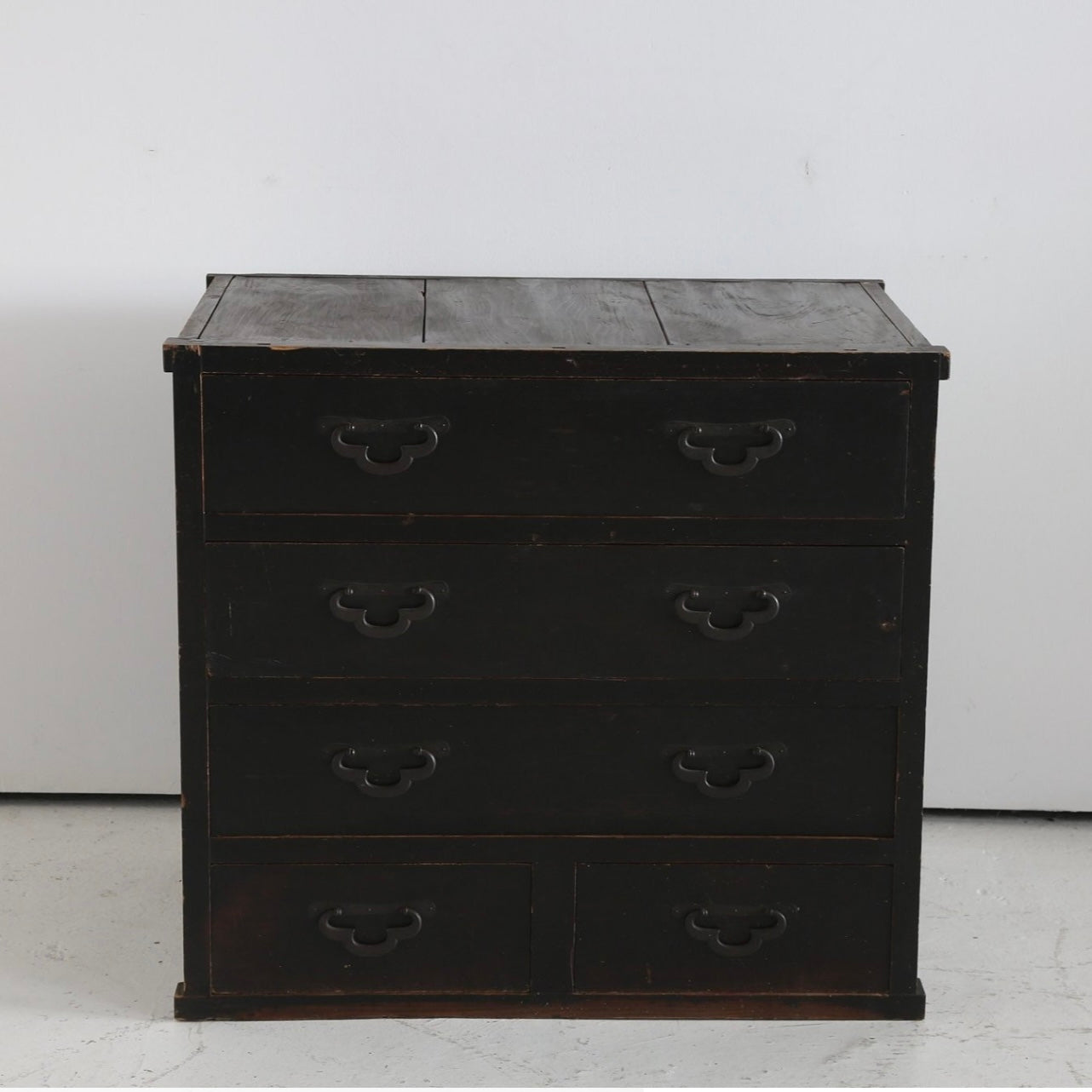 Tansu Chest of Drawers