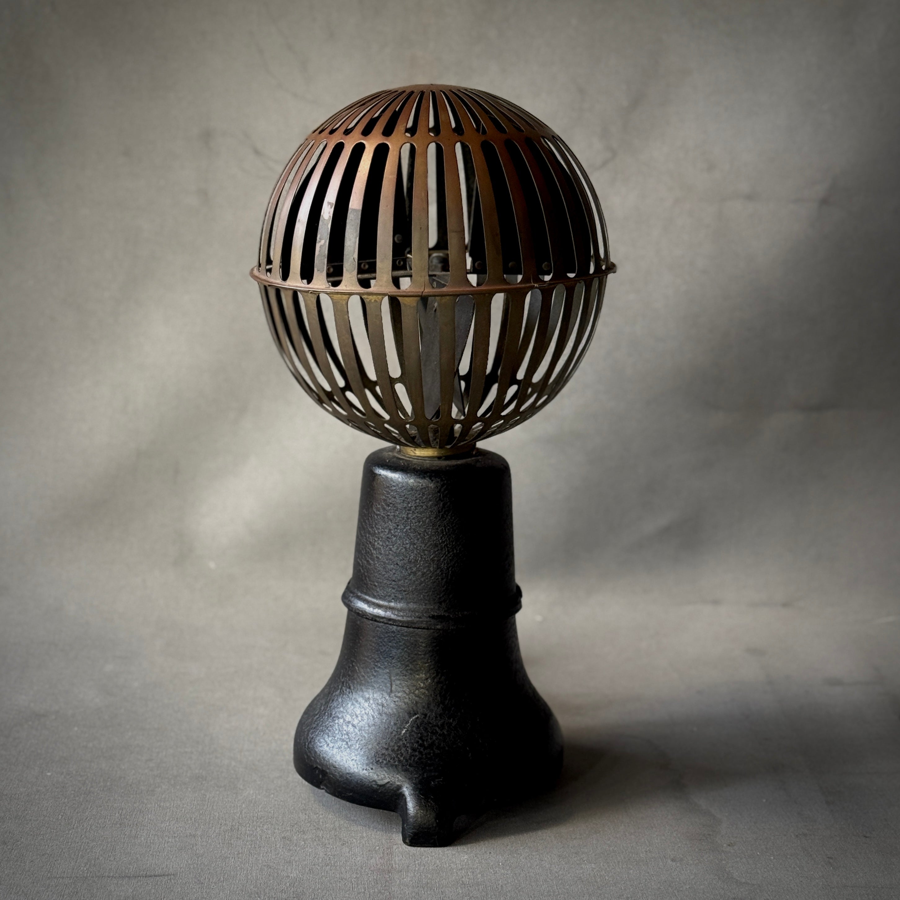 Bank Fan