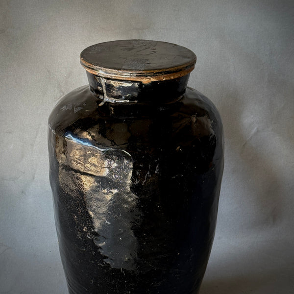 Black Ceramic Pot