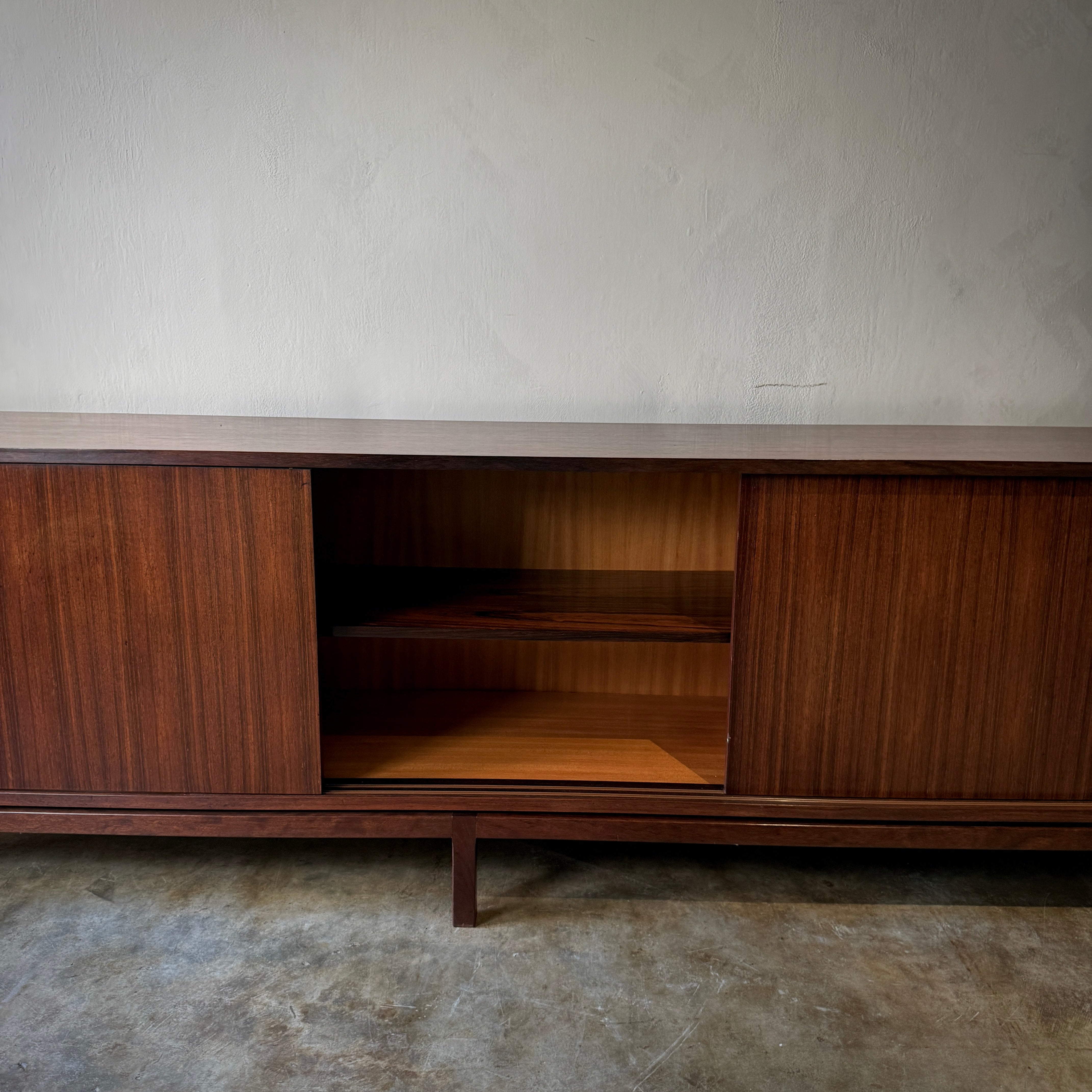 Sideboard