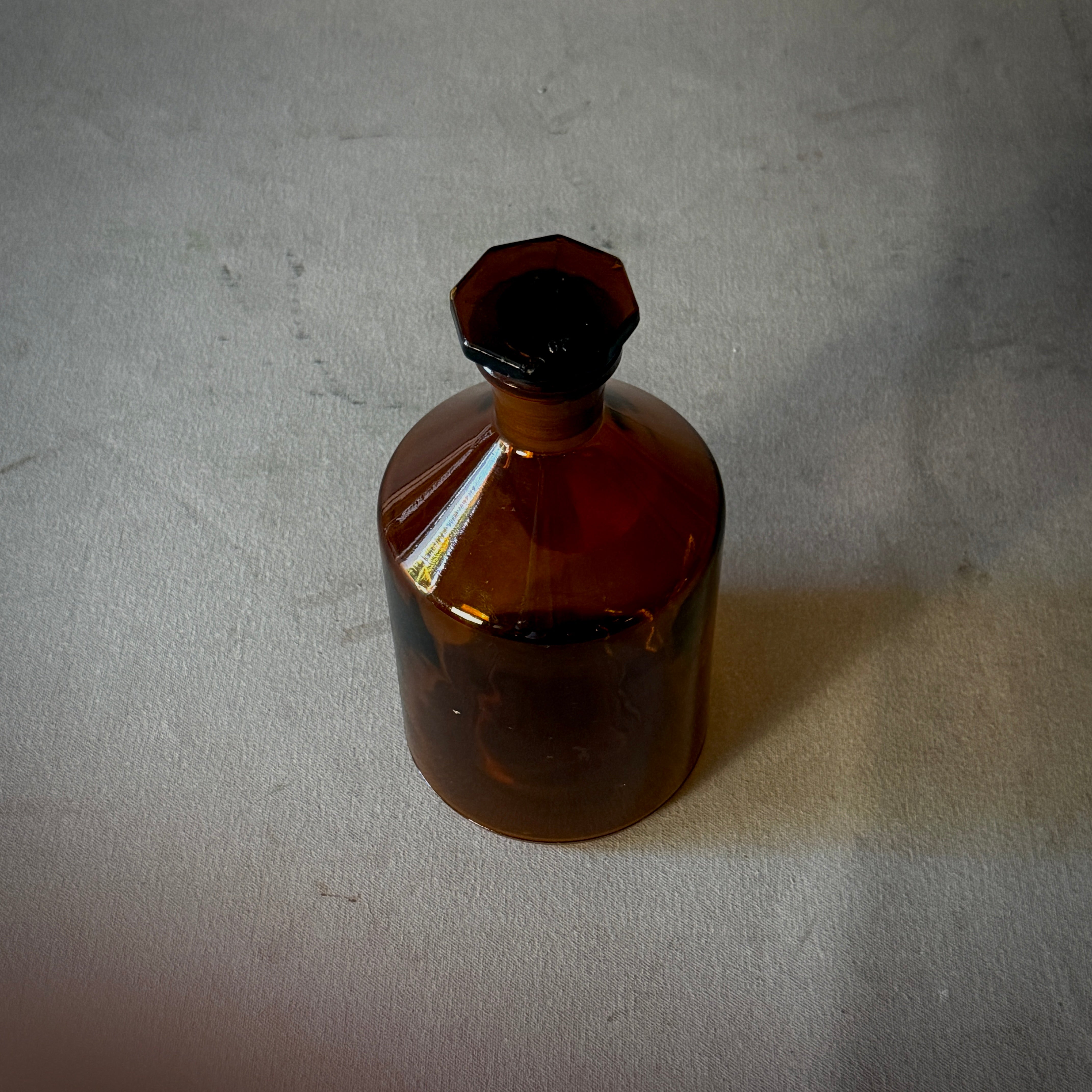 Amber Glass Bottle with Stopper