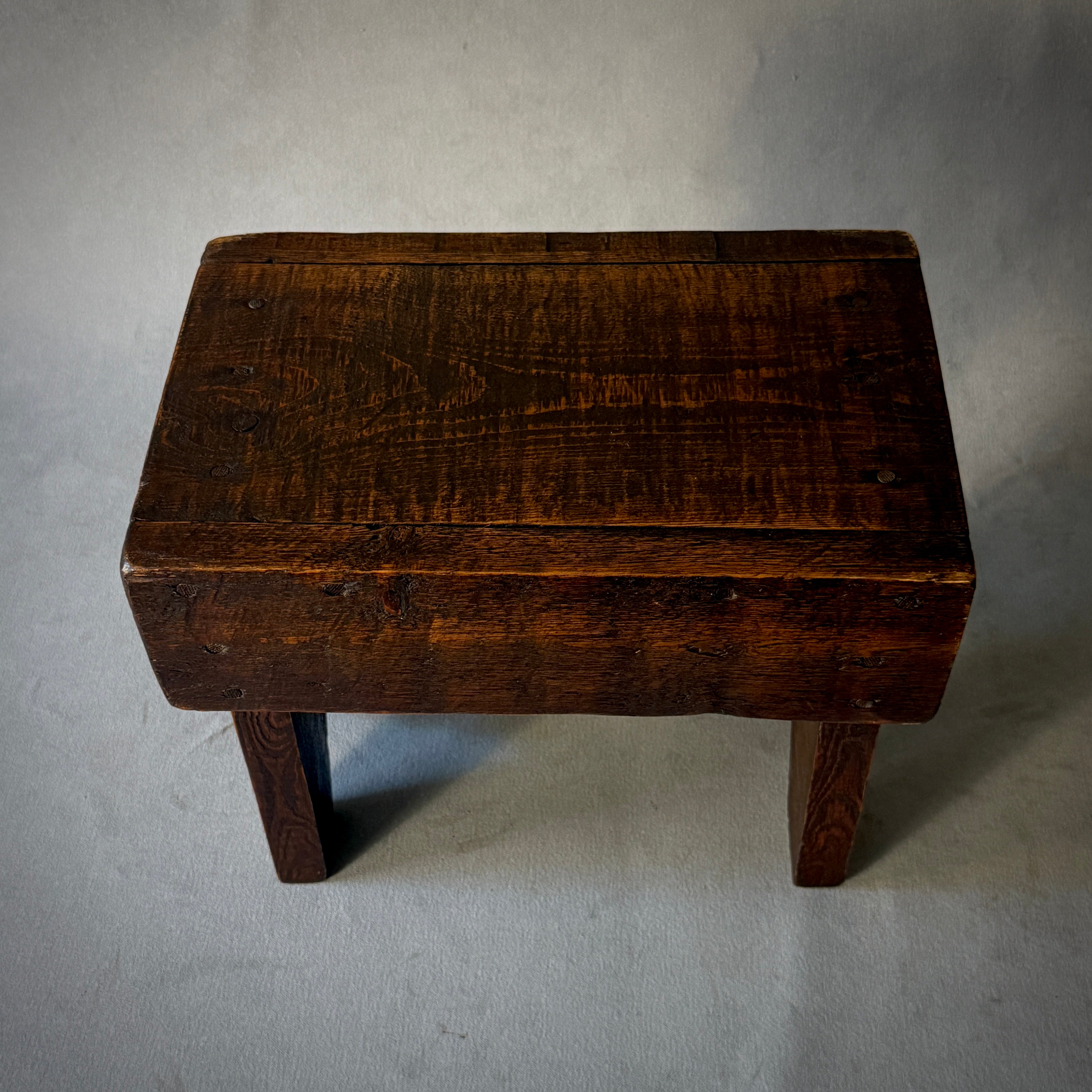 Rustic Tabouret Foot Stool