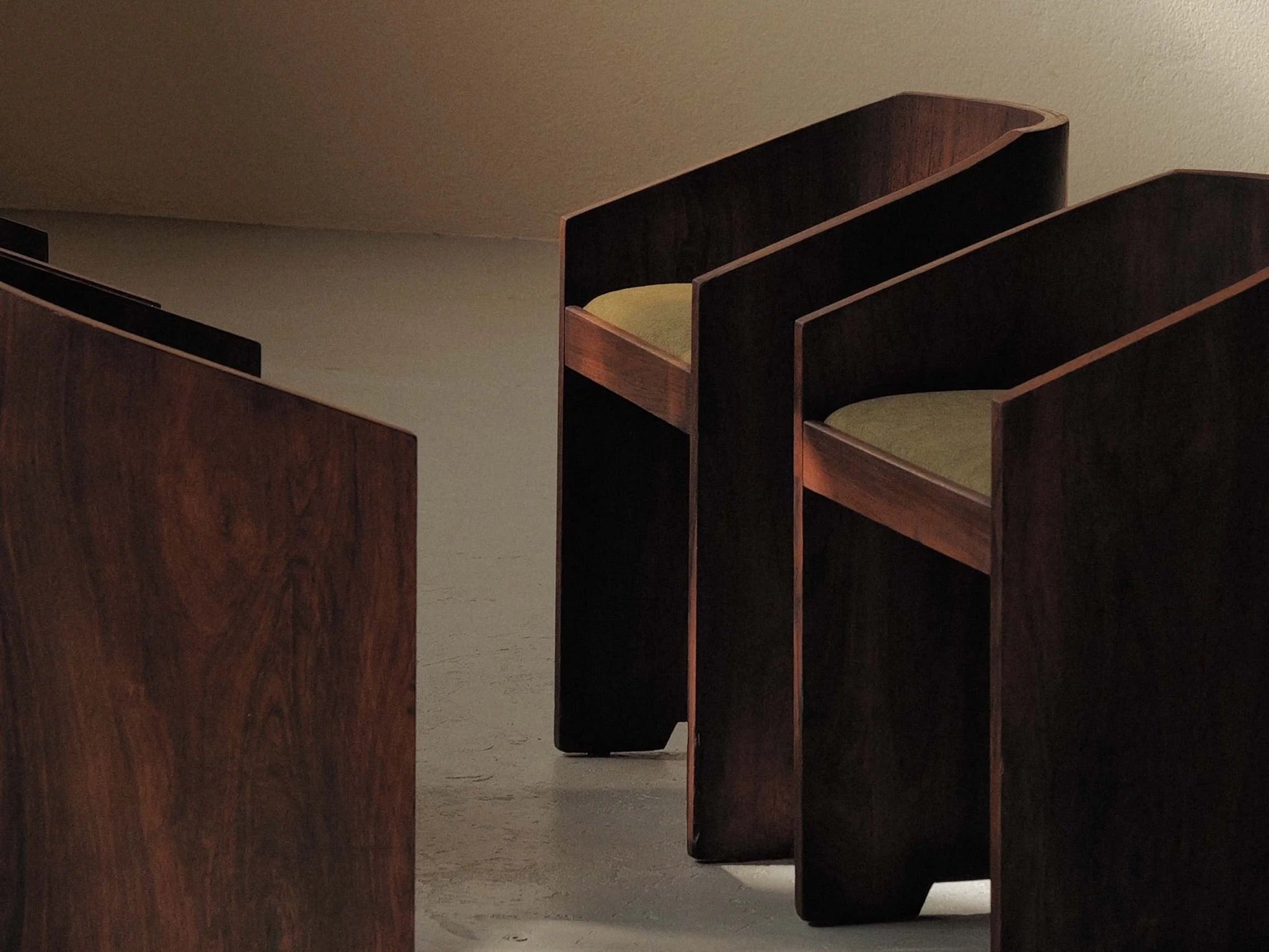 Set of 4 Low Chairs