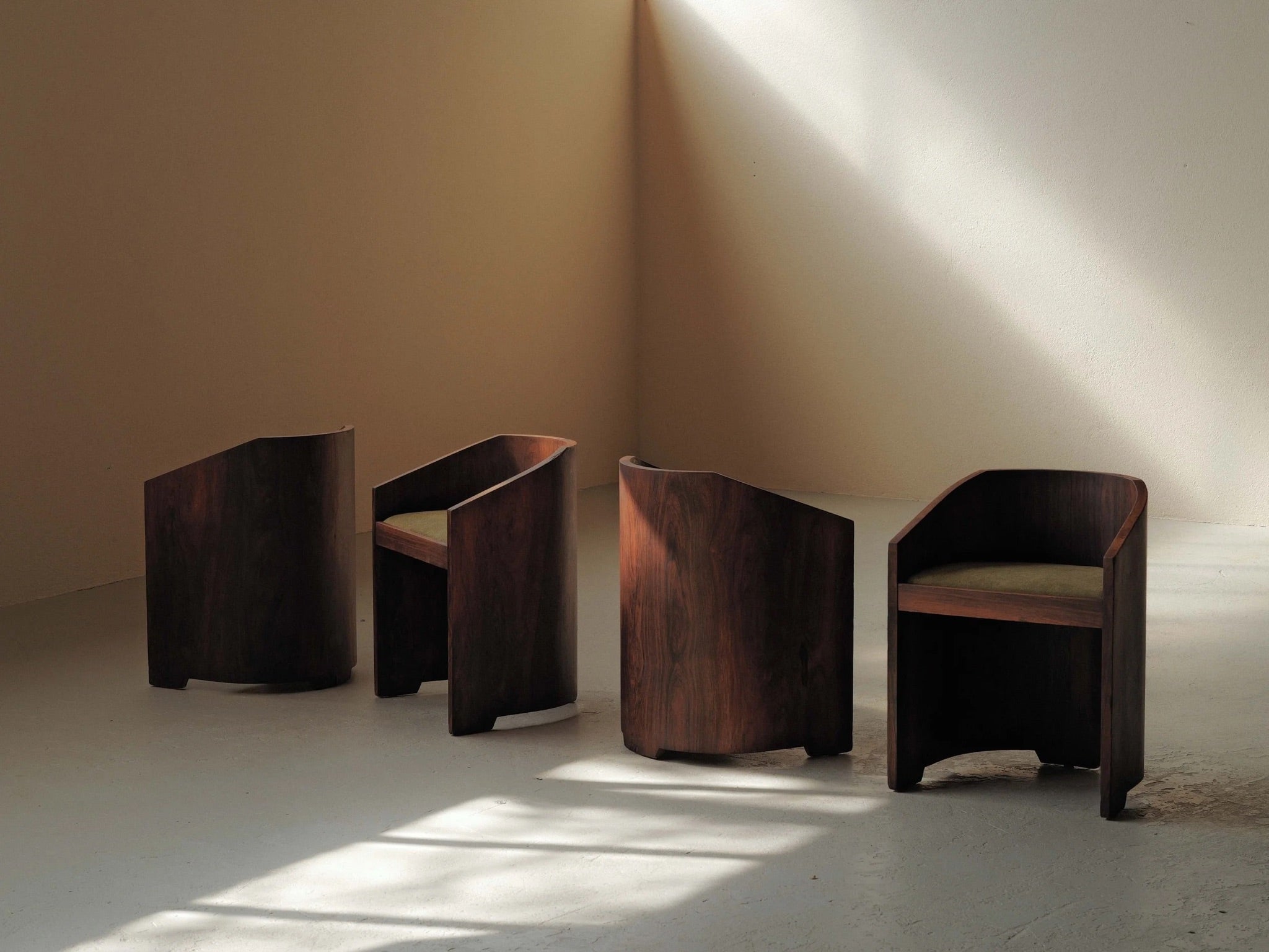 Set of 4 Low Chairs