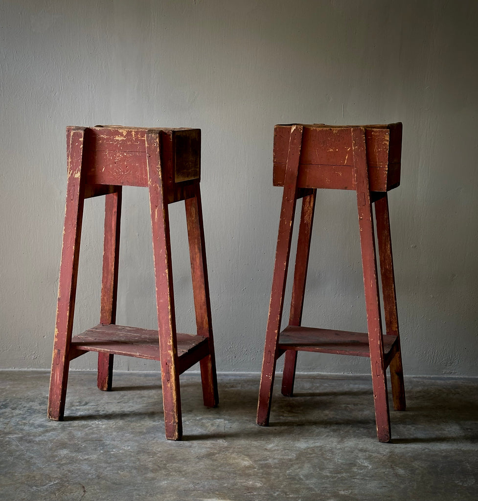 STANDS PLANTERS