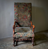 UPHOLSTERED ARMCHAIR