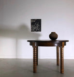 Round Table