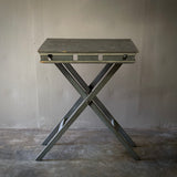 PRESENTATION TABLE