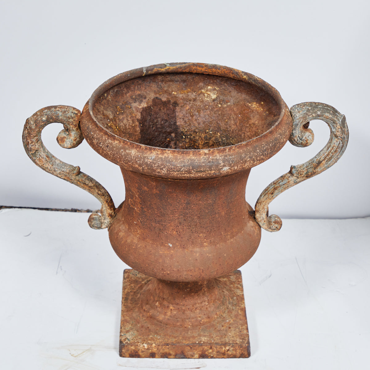 Large Urns