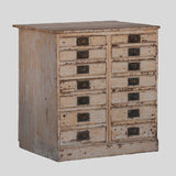 COLLECTORS CHEST