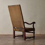 UPHOLSTERED ARMCHAIR