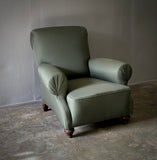 UPHOLSTERED CLUB CHAIR