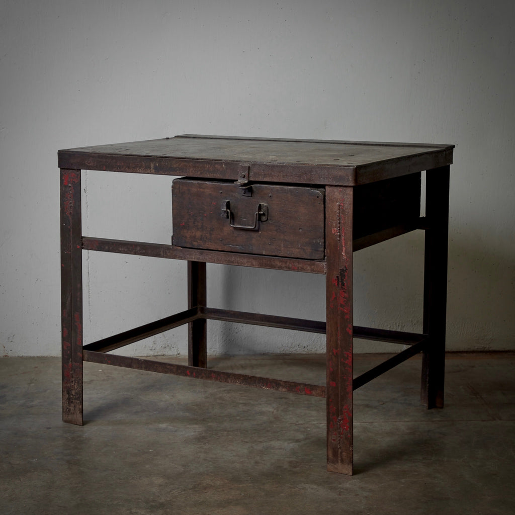 PAINTED WORKBENCH