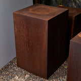 METAL PLINTH