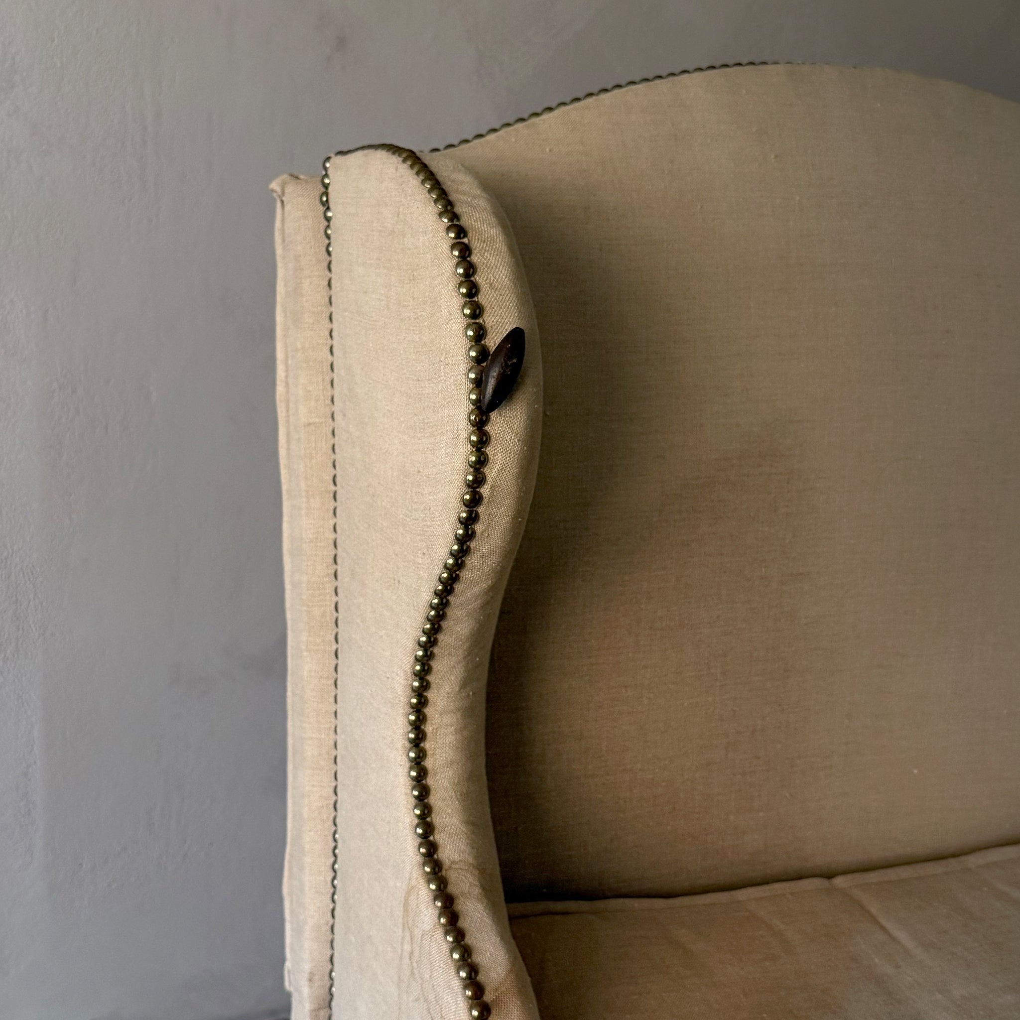 UNFOLDING CHAIR - BED