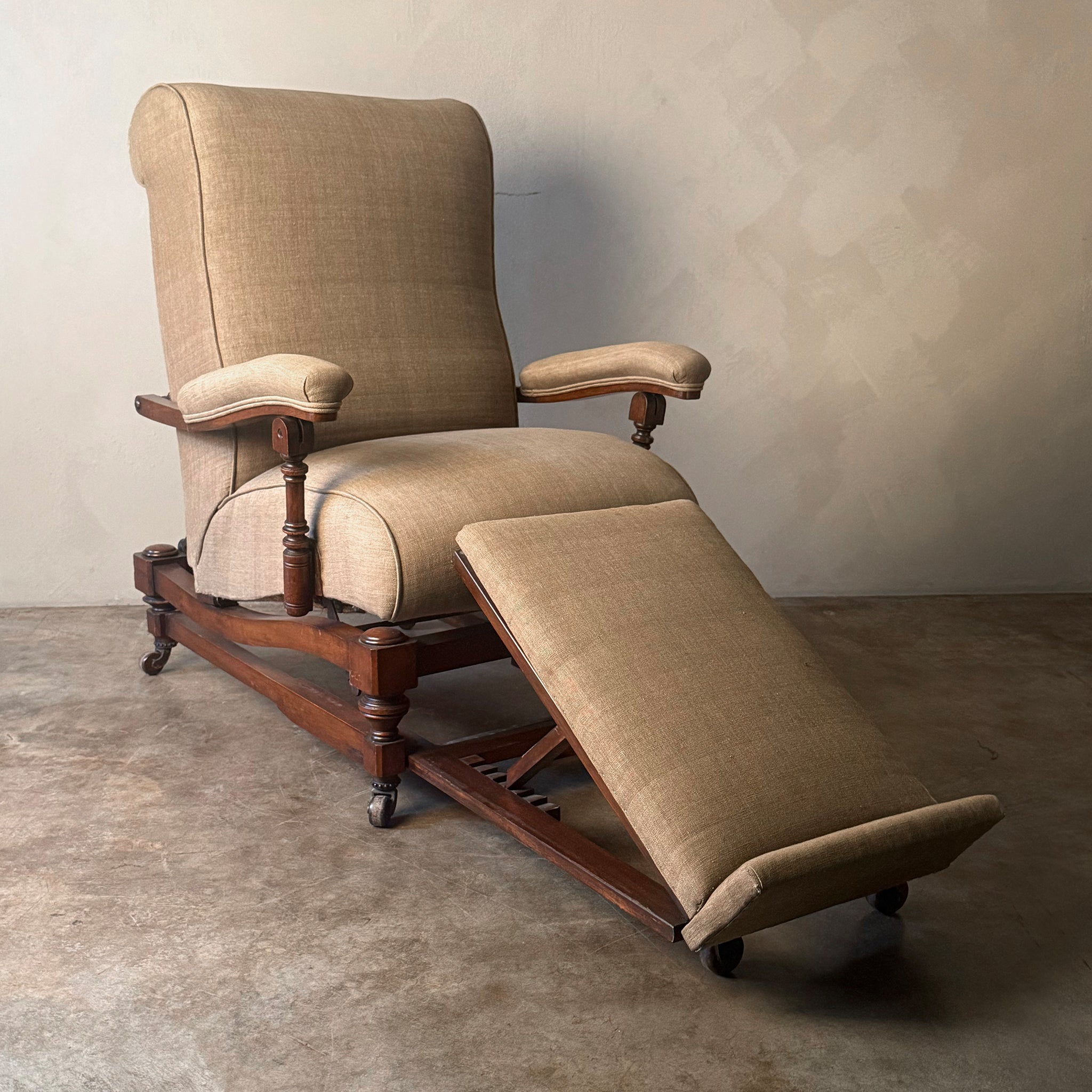 Reclining Chair