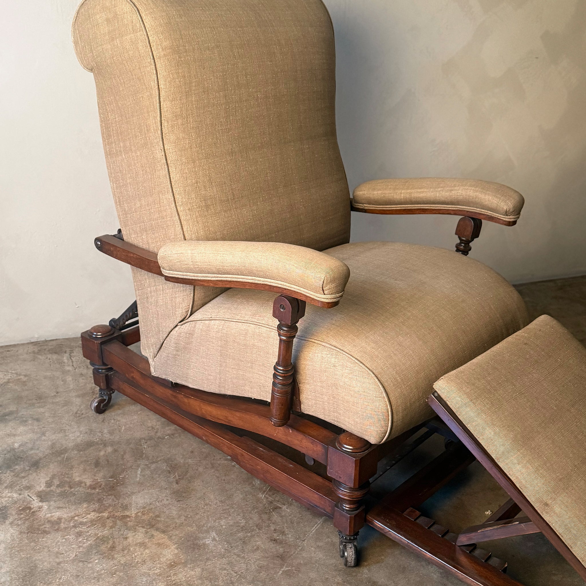 Reclining Chair