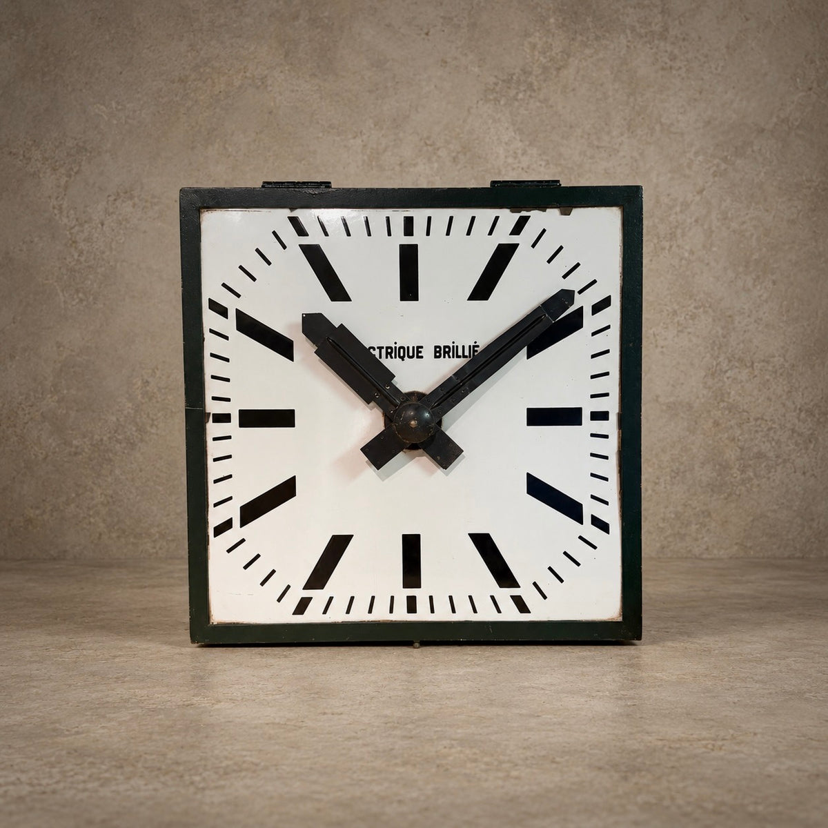 INDUSTRIAL CLOCK