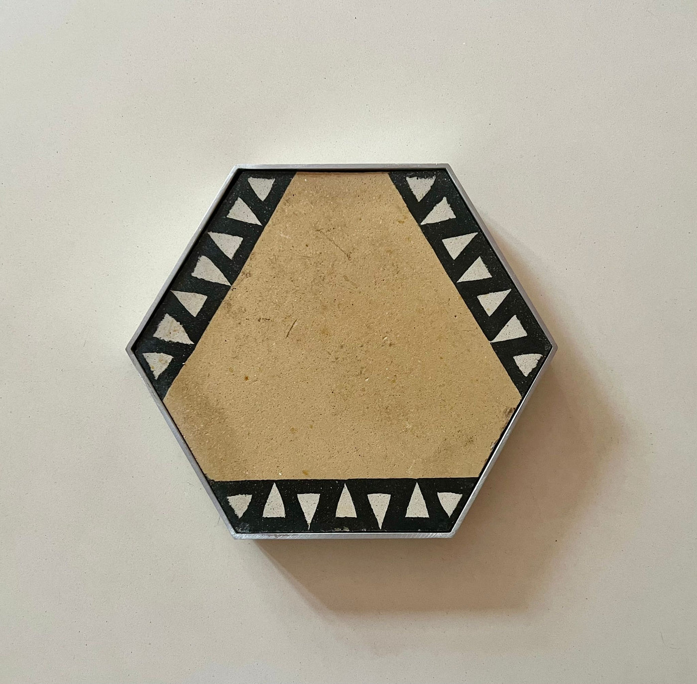 Yellow & Black Trivet