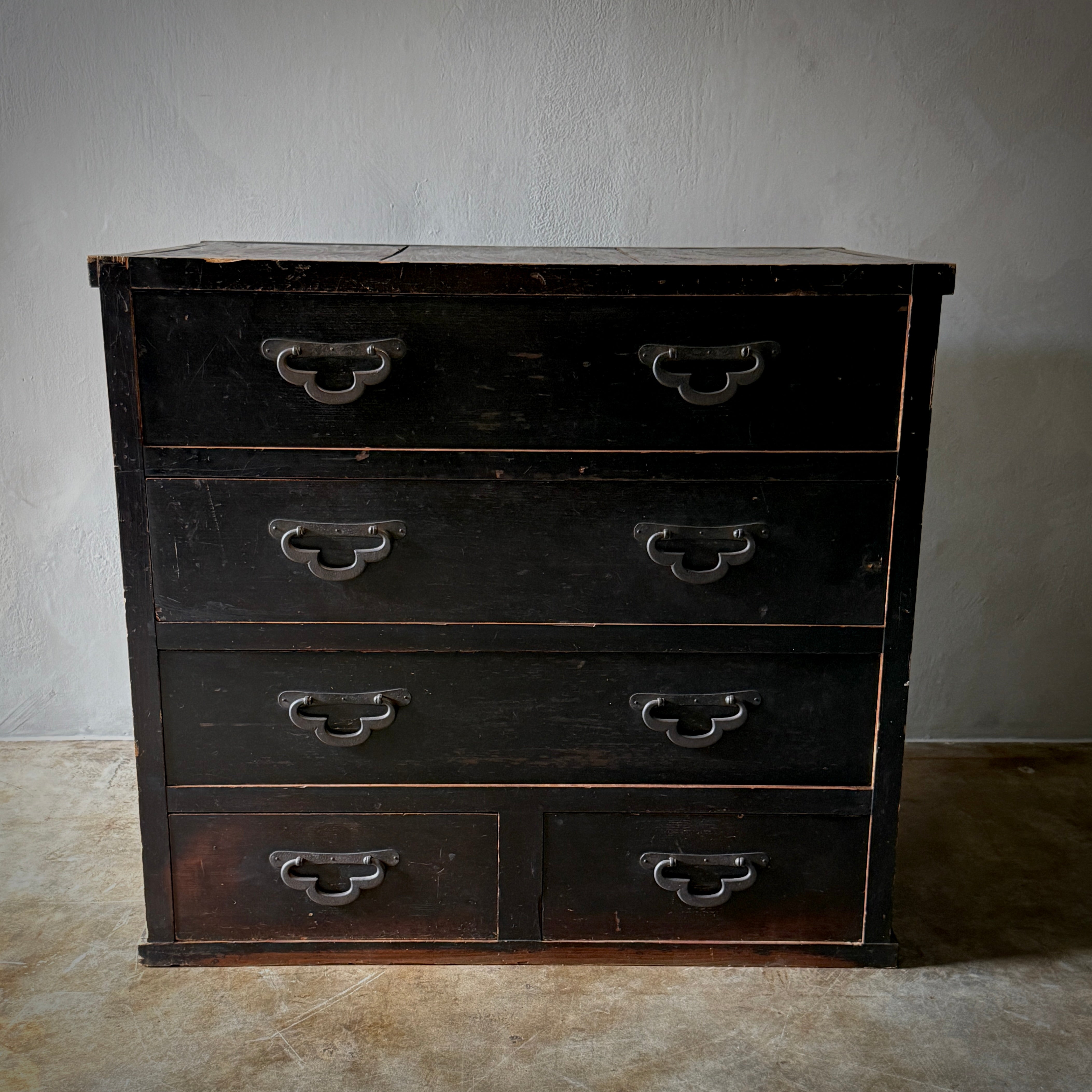 Tansu Chest of Drawers