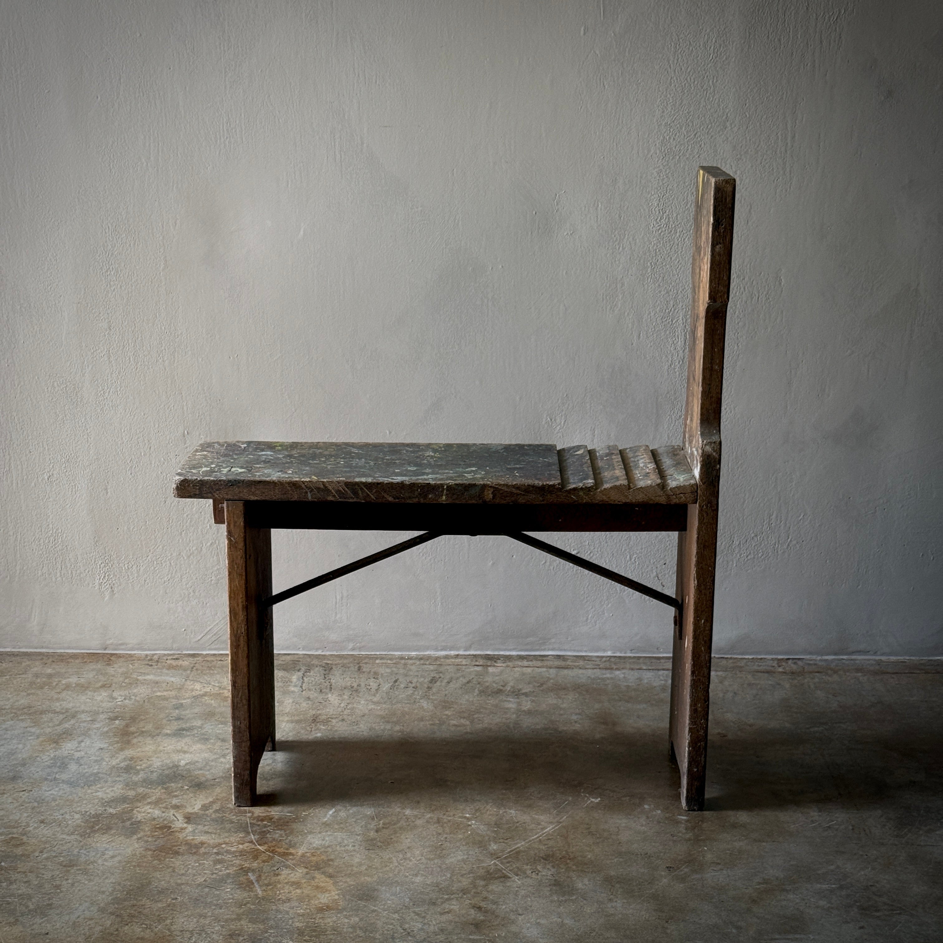 Artist Bench