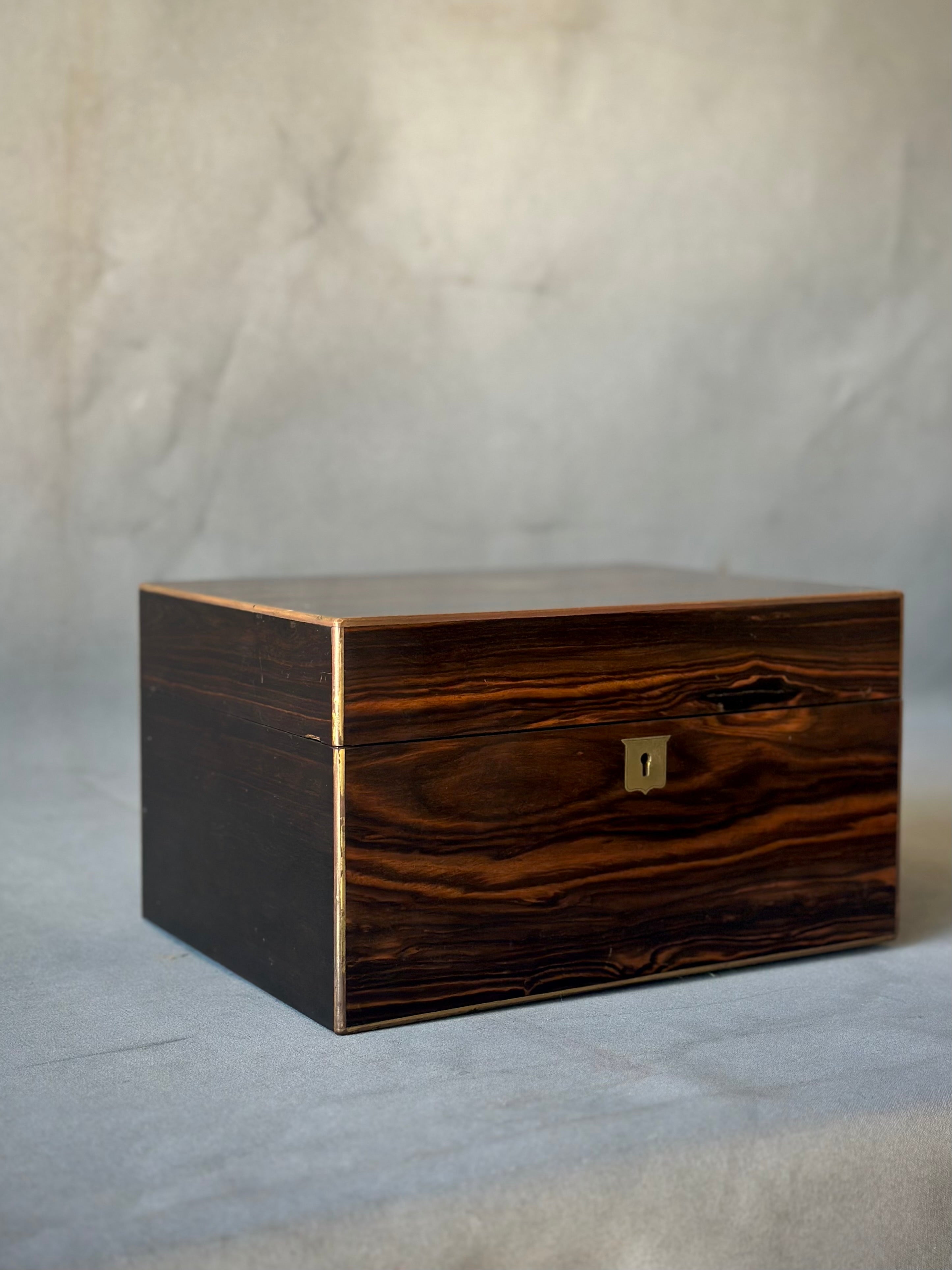 Coromandel Wood Box
