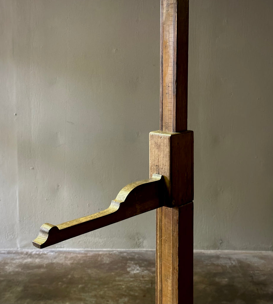 Measuring Stand – Lee Stanton Antiques