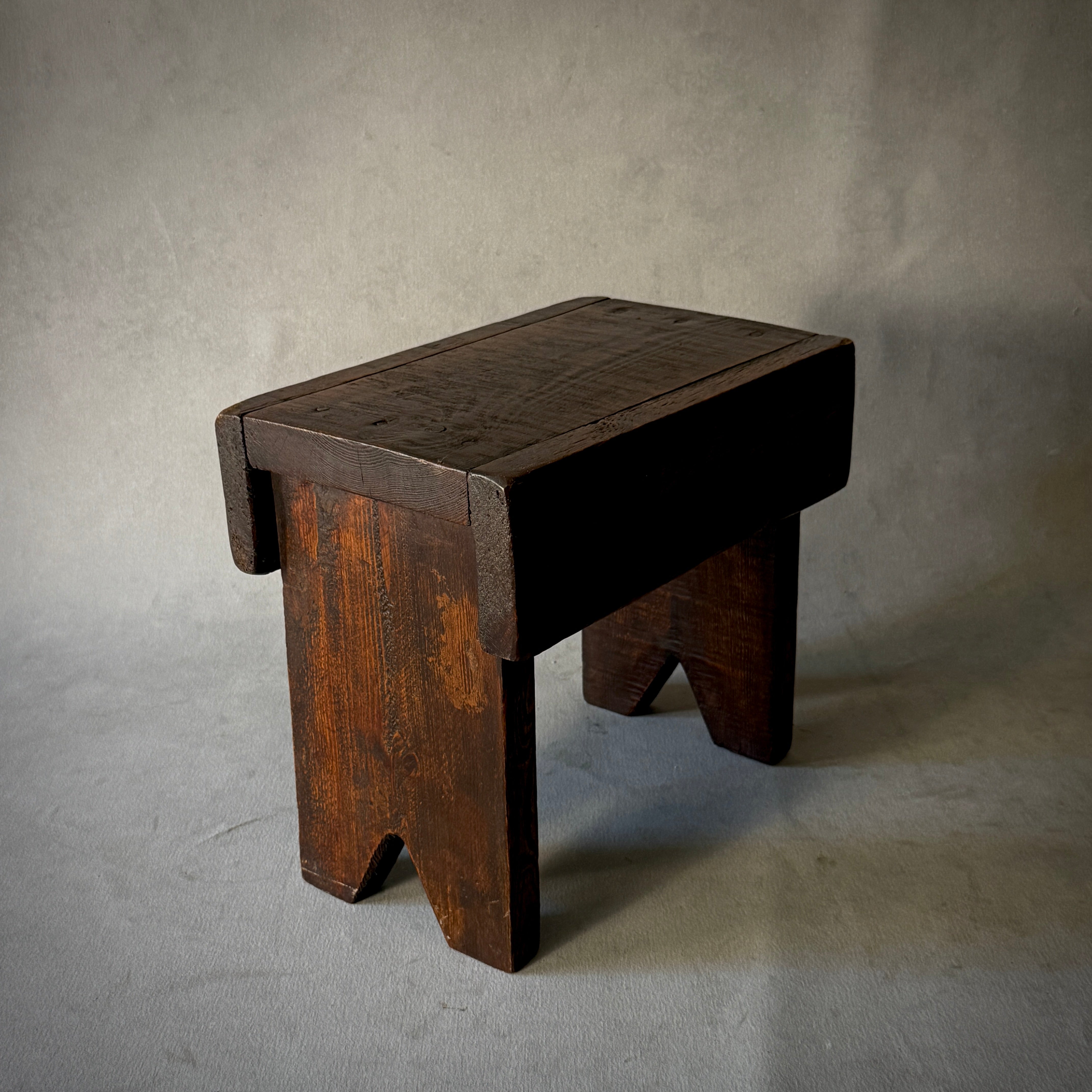 Rustic Tabouret Foot Stool