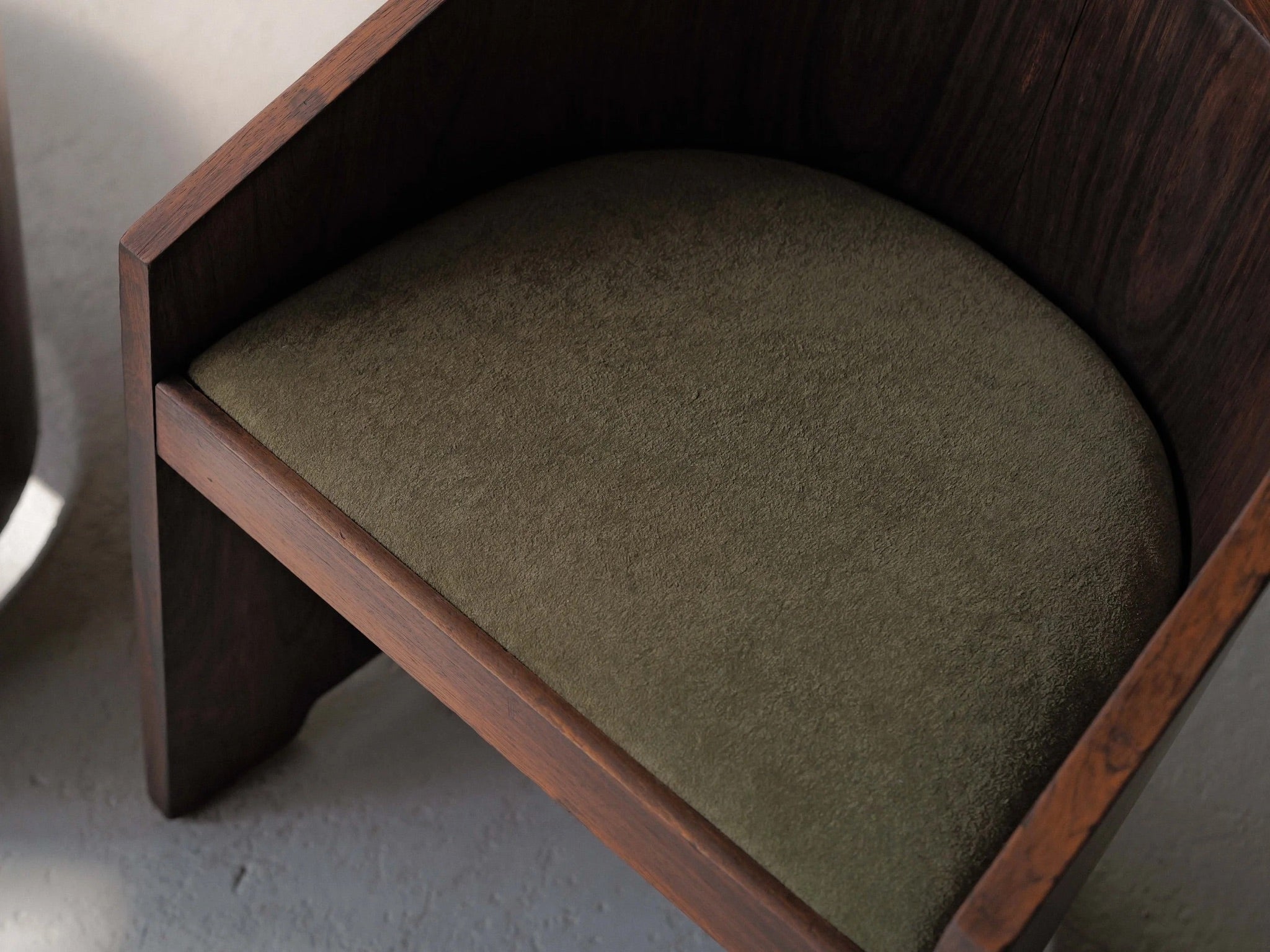 Set of 4 Low Chairs