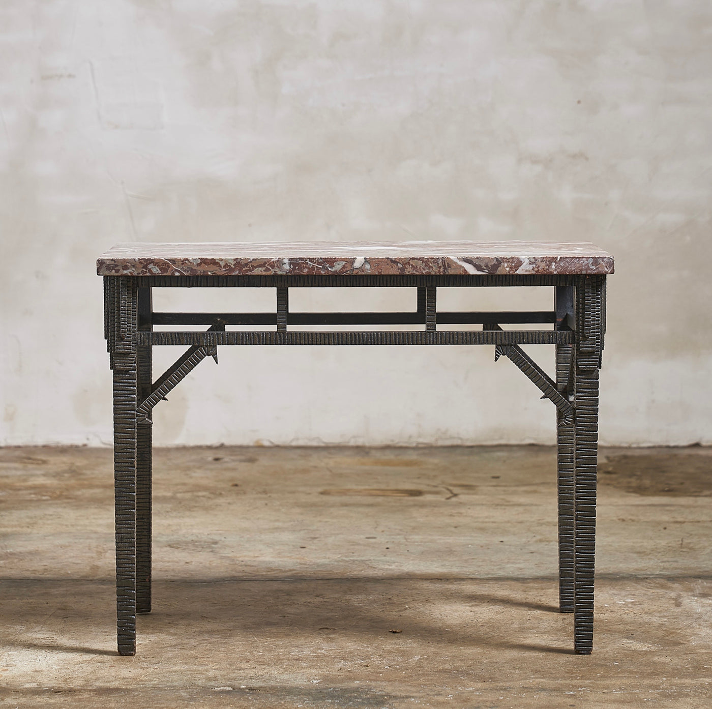 Trompe l’Oeil Table